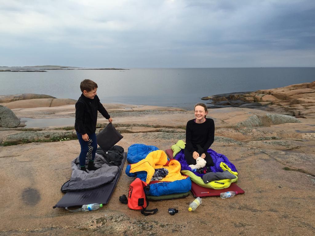 Accommodation For 2 In The Center City Of Lysekil Exterior foto